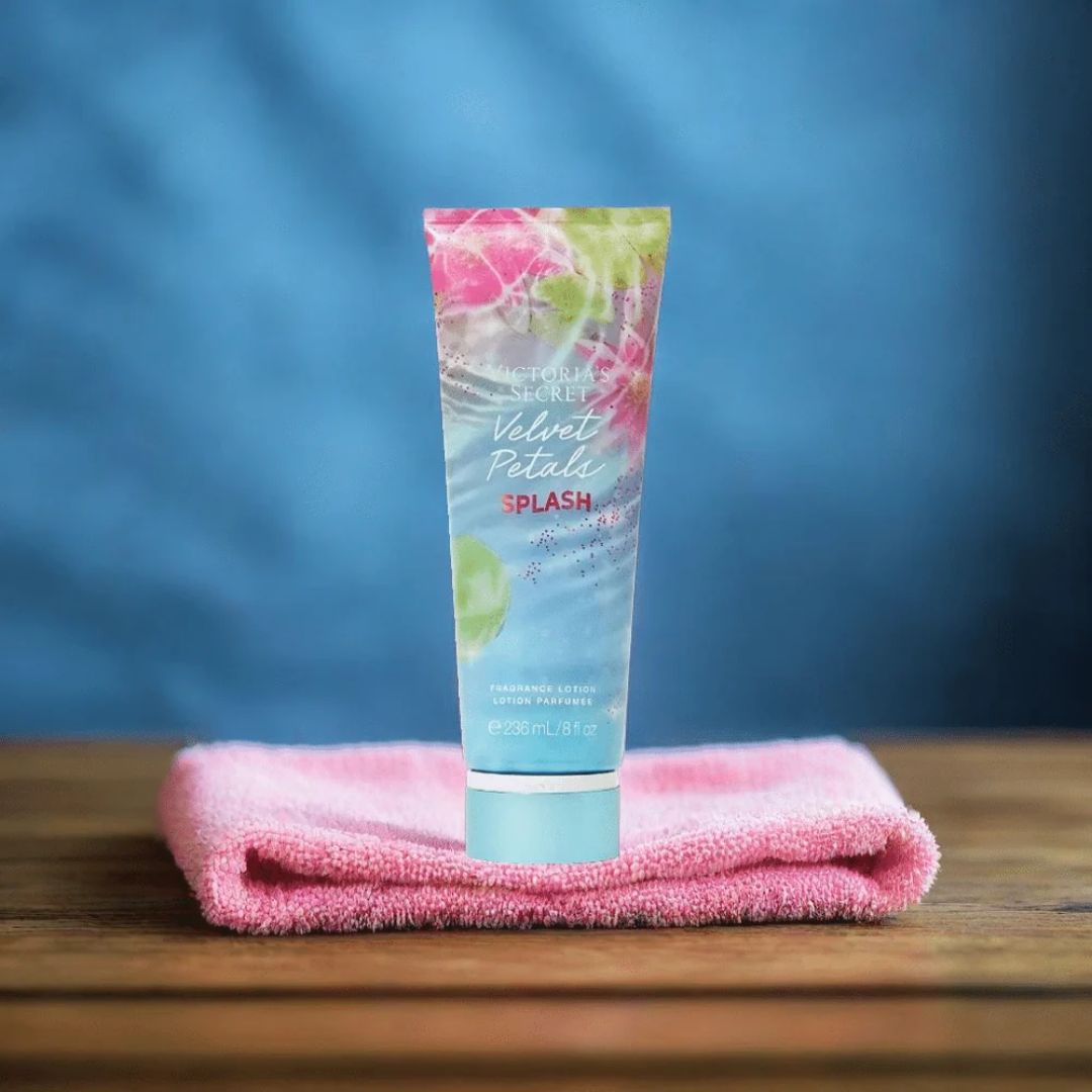 VICTORIA'S SECRET VELVET PETALS SHIMMER (W) 236ML FRAGRANCE LOTION